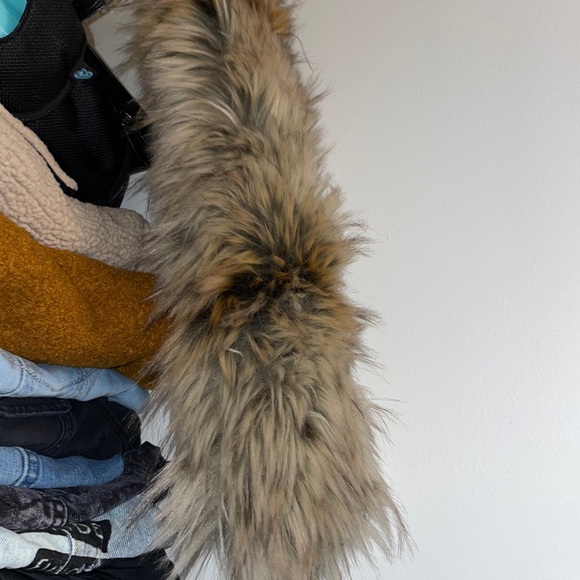 Tna Larsen Parka Jacket - Picture 8 of 8